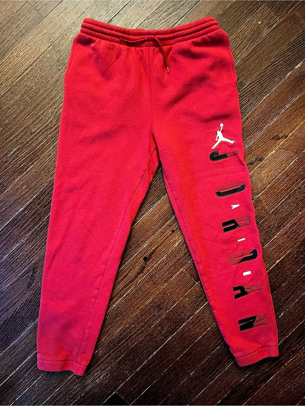 Jordan Essentials Fleece Pants Red